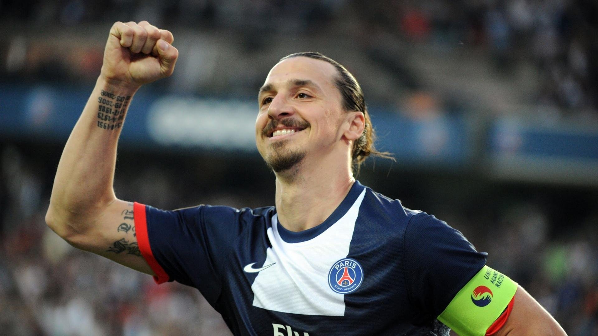 佩德里神勇拉开差距，波兰战术完胜曼城